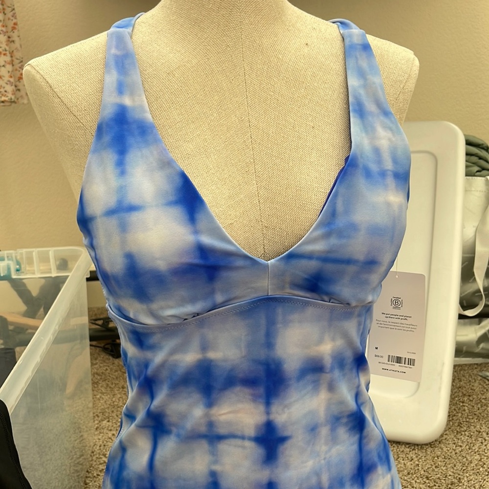 Athleta tankini top